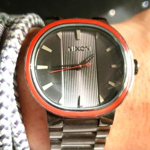 Nixon "the capital" watch